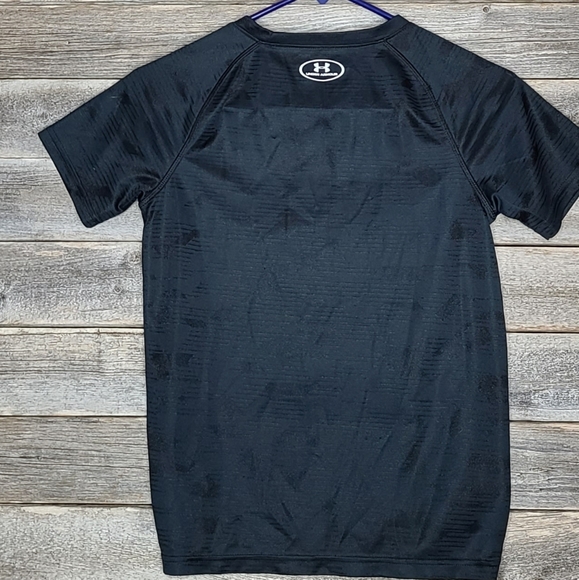 Under Armour Boys Loose Fit Shirt - Picture 2 of 3